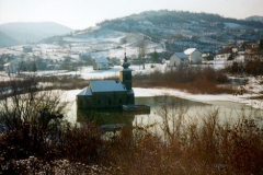 Kirche-im-Stausee