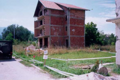 Neubau-im-Minenfeld