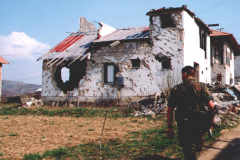 Zerstoerung-02