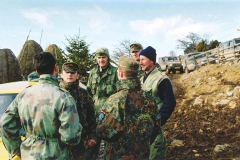 Gespraechsaufklaerung-an-der-Grenze-zu-Montenegro